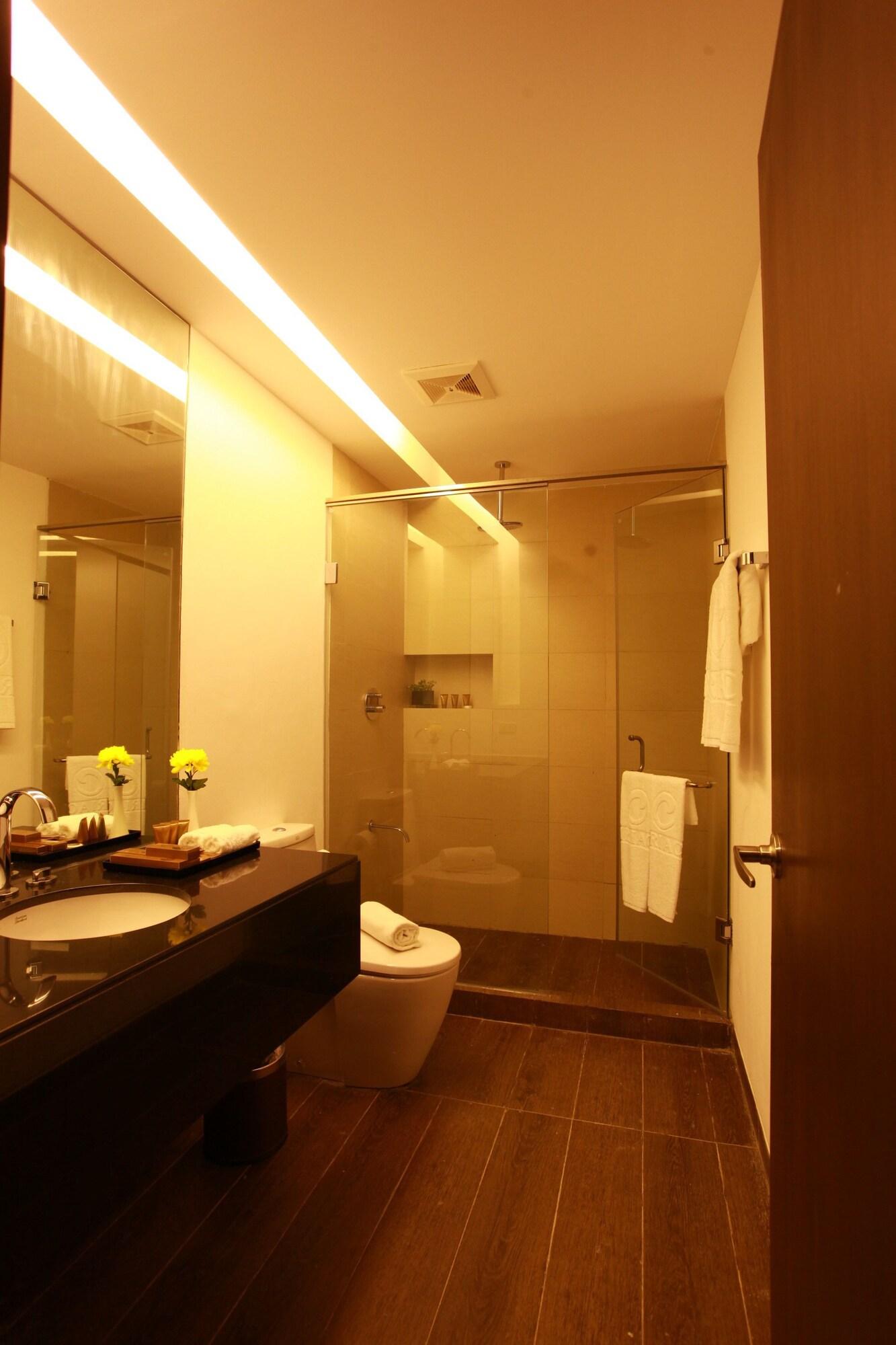 Ciriaco Hotel And Resort Калбайог Екстериор снимка
